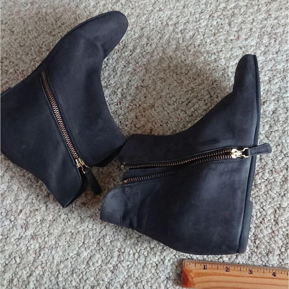 French Sole ny wore black